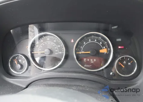 2016 Jeep Compass High Altitude Edition z USA, uszkodzony, nr VIN 1C4NJDEB9GD572627